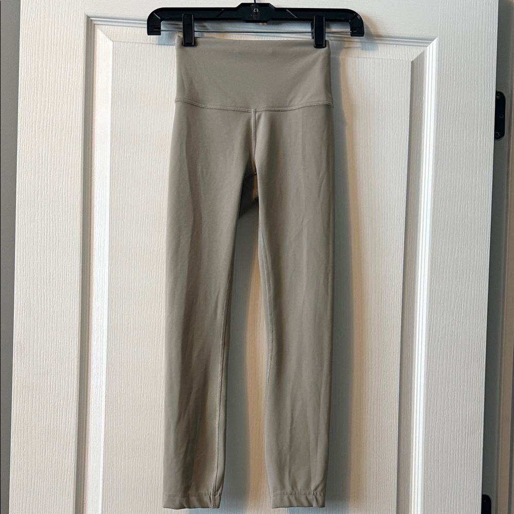 Lululemon High-Rise Wunder Train Leggings
